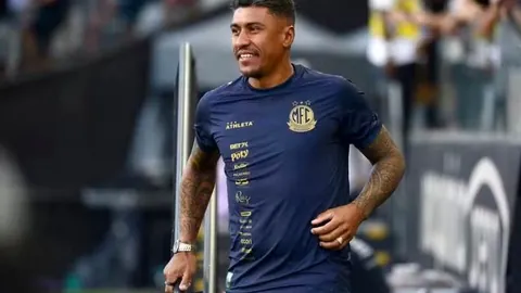 苏菲·玛索街谈落泪，疑似情感波动引关注