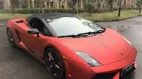 “热议不断！她突然发文邀约杭州，网友感动落泪目睹杭州繁华交通”